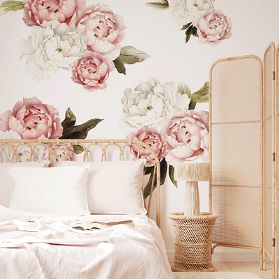 Peonias rosadas y blancas