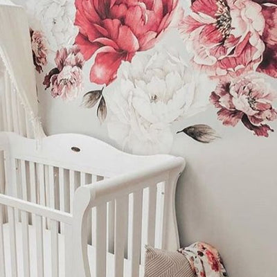 Peonías rojas y blancas