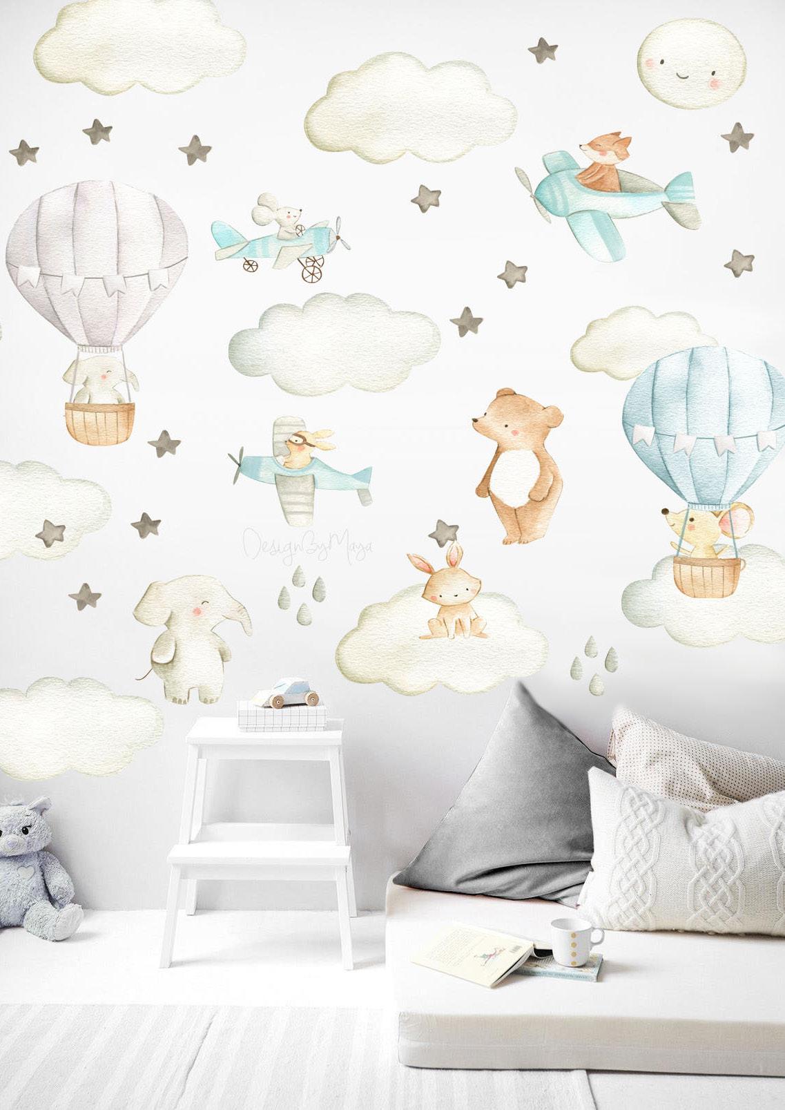 Animales jugando en las nubes
